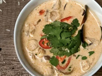 Знаменитая Тайская кухня с оригинальной рецептурой, взрыв вкусов в одном меню!
