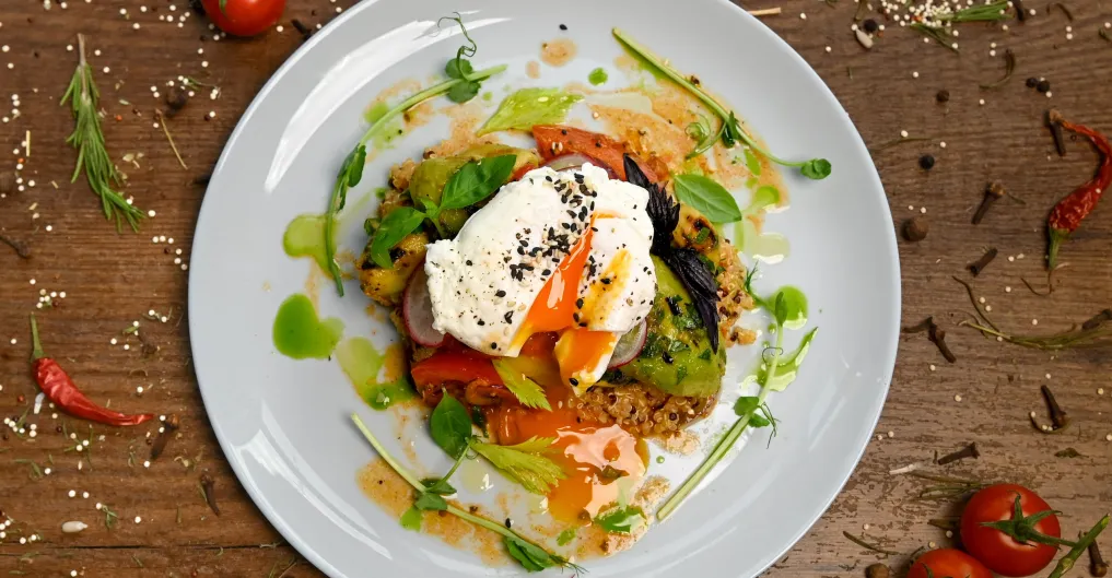 Лёгкое и изысканное меню, в котором свежесть встречается с насыщенными вкусами!