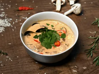 Знаменитая Тайская кухня с оригинальной рецептурой, взрыв вкусов в одном меню!