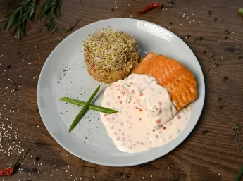 Разнообразное меню: и мясо, и рыба, и сладкий десерт! Попробуйте уловить все вкусы: